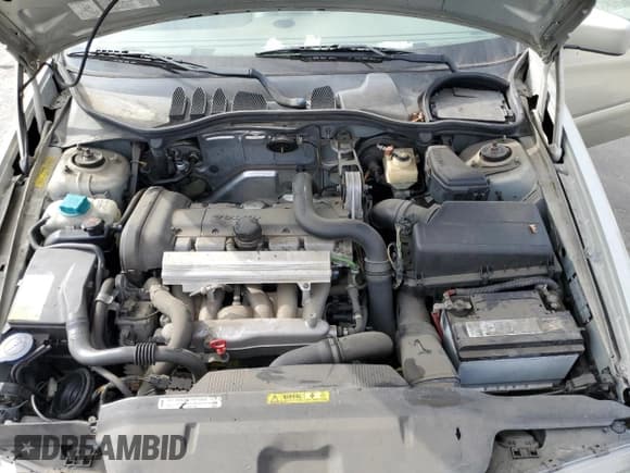 ✅ 2000 Volvo V70 • VIN: YV1LW56D1Y2671822 • Лот: 60881205. Опубликован ранее на Copart с пробегом 152 575 миль. Бесплатный доступ к архиву аукционных продаж из США и подробный отчёт об истории автомобиля на DreamBid. Изображение 11.