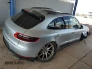 ✅ 2017 Porsche Macan • VIN: WP1AA2A57HLB01486 • Лот: 90096295. Опубликован ранее на Copart с пробегом 127 544 миль. Бесплатный доступ к архиву аукционных продаж из США и подробный отчёт об истории автомобиля на DreamBid. Изображение 3.