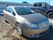 ✅ 2011 Buick LaCrosse CXL • VIN: 1G4GC5ED2BF314405 • Lot: 43595783. Wystawiony na IAAI z przebiegiem 128 342 mil. Bezpłatny archiwum sprzedaży aukcyjnych z USA i szczegółowy raport historii pojazdu na DreamBid. Zdjęcie 6.