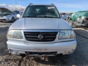 ✅ 2002 Suzuki Grand Vitara JLX • VIN: JS3TD62V724158037 • Lot: 42246935. Wystawiony na Copart z przebiegiem 80 643 mil. Bezpłatny archiwum sprzedaży aukcyjnych z USA i szczegółowy raport historii pojazdu na DreamBid. Zdjęcie 5.