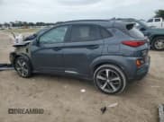 ✅ 2019 Hyundai Kona Ultimate • VIN: KM8K53A59KU331771 • Лот: 62845124. Опубликован ранее на Copart с пробегом 24 865 миль. Бесплатный доступ к архиву аукционных продаж из США и подробный отчёт об истории автомобиля на DreamBid. Изображение 2.