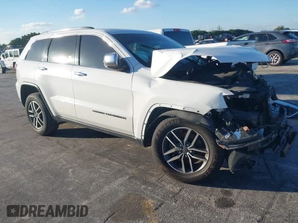 ✅ 2021 Jeep Grand Cherokee Limited • VIN: 1C4RJEBGXMC656335 • Lot: 43675432. Listed on IAAI with 117,796 mi. Free auction sales archive from the USA and detailed vehicle history report at DreamBid. Image 1.