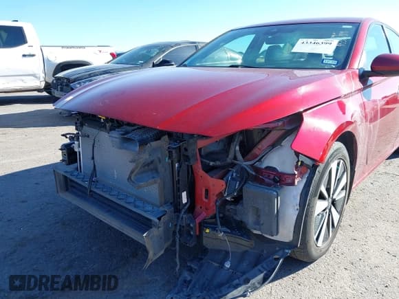 ✅ 2022 Nissan Altima SV • VIN: 1N4BL4DV6NN312403 • Lot: 43346399. Wystawiony na IAAI z przebiegiem 22 660 mil. Bezpłatny archiwum sprzedaży aukcyjnych z USA i szczegółowy raport historii pojazdu na DreamBid. Zdjęcie 6.