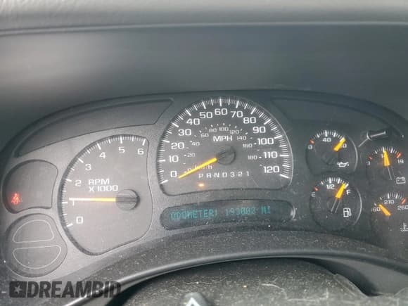 ✅ 2006 Chevrolet Silverado 1500 LT2 • VIN: 1GCEK19B06Z179607 • Лот: 55484885. Опубликован ранее на Copart с пробегом 193 003 миль. Бесплатный доступ к архиву аукционных продаж из США и подробный отчёт об истории автомобиля на DreamBid. Изображение 9.