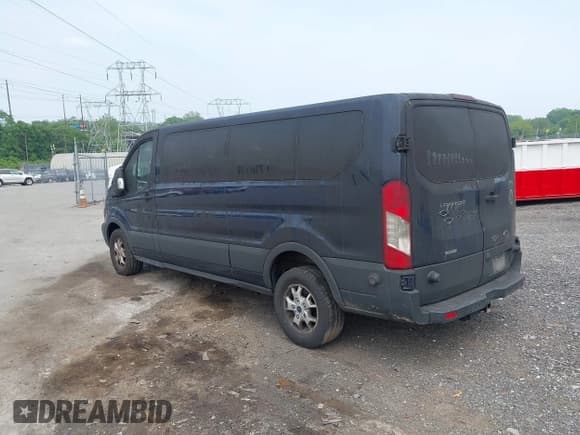 ✅ 2016 Ford Transit Passenger XL • VIN: 1FBZX2YG5GKA67311 • Lot: 42439738. Wystawiony na IAAI z przebiegiem 94 998 mil. Bezpłatny archiwum sprzedaży aukcyjnych z USA i szczegółowy raport historii pojazdu na DreamBid. Zdjęcie 3.