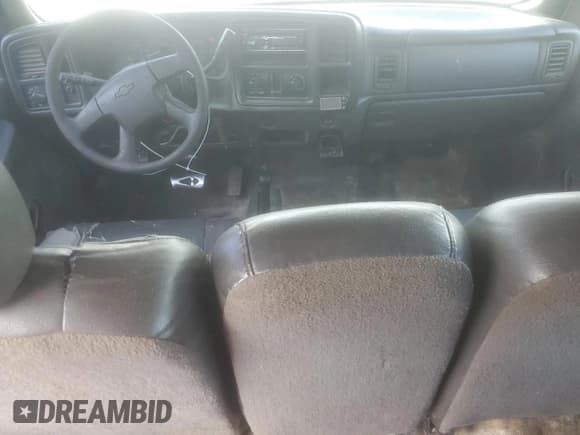 ✅ 2004 Chevrolet Silverado 3500 DRW • VIN: 1GCJK33184F162739 • Lot: 69071594. Listed on Copart with 242,619 mi. Free auction sales archive from the USA and detailed vehicle history report at DreamBid. Image 8.