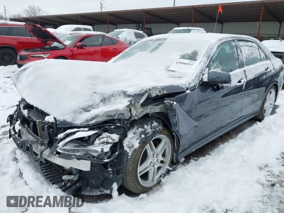 ✅ 2014 Mercedes-Benz E 350 Luxury • VIN: WDDHF8JB1EA795714 • Лот: 43806811. Опубликован ранее на IAAI с пробегом Не указан. Бесплатный доступ к архиву аукционных продаж из США и подробный отчёт об истории автомобиля на DreamBid. Изображение 17.
