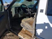 ✅ 1999 GMC Jimmy SLE • VIN: 1GKDT13W9X2545745 • Лот: 40566227. Опубликован ранее на IAAI с пробегом Не указан. Бесплатный доступ к архиву аукционных продаж из США и подробный отчёт об истории автомобиля на DreamBid. Изображение 11.