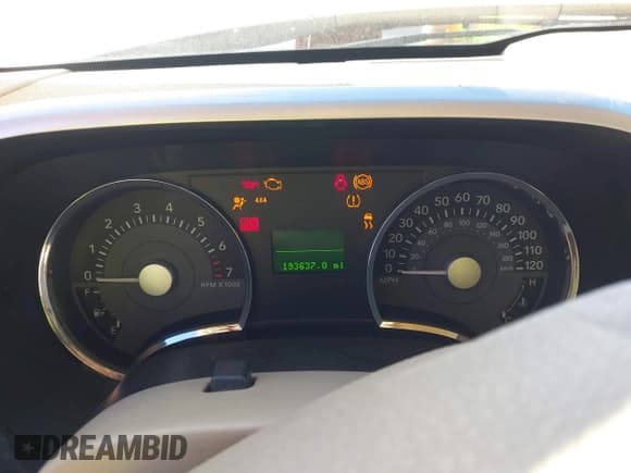 ✅ 2006 Mercury Mountaineer Luxury • VIN: 4M2EU47E06ZJ00536 • Lot: 43331923. Wystawiony na IAAI z przebiegiem 193 637 mil. Bezpłatny archiwum sprzedaży aukcyjnych z USA i szczegółowy raport historii pojazdu na DreamBid. Zdjęcie 7.