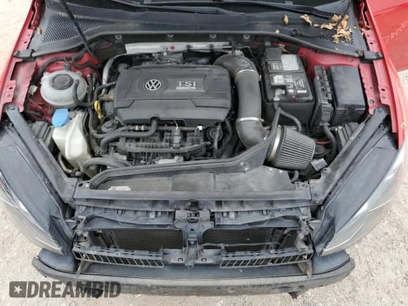 ✅ 2018 Volkswagen Golf R • VIN: WVWVF7AU0JW067324 • Lot: 45723225. Wystawiony na Copart z przebiegiem 96 309 mil. Bezpłatny archiwum sprzedaży aukcyjnych z USA i szczegółowy raport historii pojazdu na DreamBid. Zdjęcie 11.