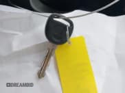 ✅ 2008 GMC Sierra 2500HD Work Truck • VIN: 1GTHC23678F181919 • Lot: 41954078. Wystawiony na IAAI z przebiegiem 120 609 mil. Bezpłatny archiwum sprzedaży aukcyjnych z USA i szczegółowy raport historii pojazdu na DreamBid. Zdjęcie 11.