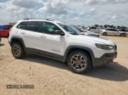 ✅ 2020 Jeep Cherokee Trailhawk Elite • VIN: 1C4PJMBX9LD571920 • Lot: 64251525. Listed on Copart with 133,232 mi. Free auction sales archive from the USA and detailed vehicle history report at DreamBid. Image 4.