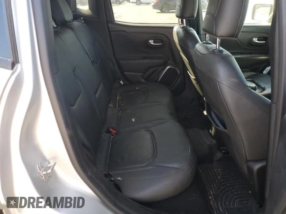 ✅ 2019 Jeep Renegade Limited • VIN: ZACNJBD16KPK05799 • Lot: 81591575. Wystawiony na Copart z przebiegiem 74 805 mil. Bezpłatny archiwum sprzedaży aukcyjnych z USA i szczegółowy raport historii pojazdu na DreamBid. Zdjęcie 11.