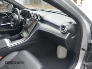 ✅ 2022 Mercedes-Benz C 300 • VIN: W1KAF4HBXNR048338 • Lot: 43440621. Wystawiony na IAAI z przebiegiem 109 065 mil. Bezpłatny archiwum sprzedaży aukcyjnych z USA i szczegółowy raport historii pojazdu na DreamBid. Zdjęcie 5.