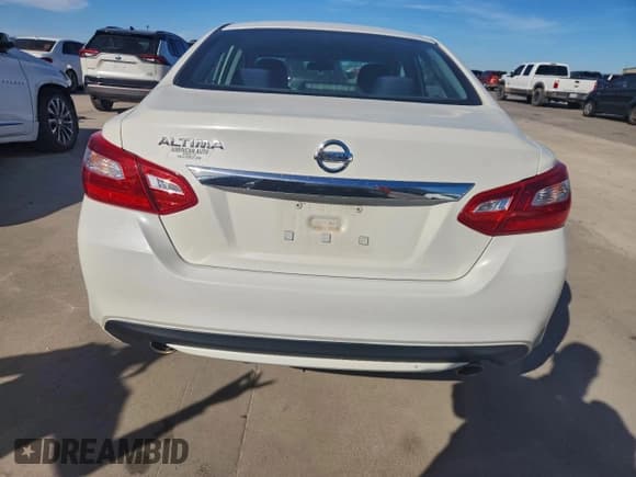 ✅ 2017 Nissan Altima SR • VIN: 1N4AL3APXHN322447 • Lot: 96505015. Listed on Copart with 105,534 mi. Free auction sales archive from the USA and detailed vehicle history report at DreamBid. Image 6.