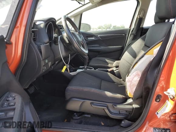 ✅ 2018 Honda Fit Sport • VIN: 3HGGK5H72JM720519 • Лот: 55056045. Опубликован ранее на Copart с пробегом 141 203 миль. Бесплатный доступ к архиву аукционных продаж из США и подробный отчёт об истории автомобиля на DreamBid. Изображение 7.