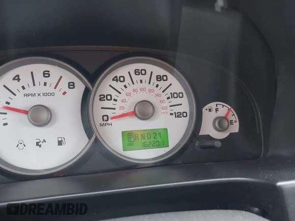 ✅ 2006 Ford Escape XLT • VIN: 1FMCU93136KA28796 • Lot: 43729128. Wystawiony na IAAI z przebiegiem 162 201 mil. Bezpłatny archiwum sprzedaży aukcyjnych z USA i szczegółowy raport historii pojazdu na DreamBid. Zdjęcie 16.