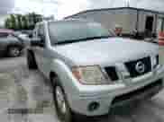 2011 Nissan Frontier SV z VIN 1N6AD0CU2BC435575, wystawiony jako Copart lot #59582965 z przebiegiem 186 973 mil mil oraz Szkoda całkowita • Salvage title. Historia ofert i sprzedaży dostępna na DreamBid. Obrazek 13.