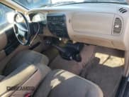 ✅ 2000 Ford Ranger XL • VIN: 1FTYR14C8YPA41241 • Lot: 41498645. Listed on Copart with 105,018 mi. Free auction sales archive from the USA and detailed vehicle history report at DreamBid. Image 8.