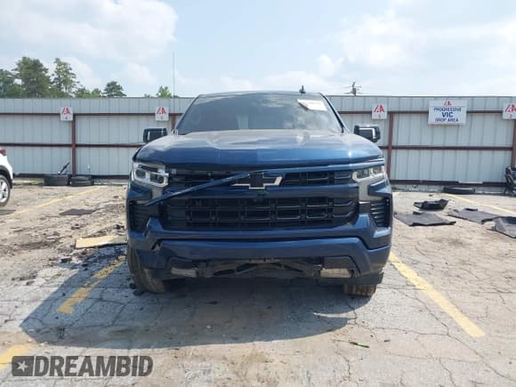 ✅ 2022 Chevrolet Silverado 1500 RST • VIN: 1GCUDEED1NZ527417 • Lot: 42400580. Wystawiony na IAAI z przebiegiem 54 675 mil. Bezpłatny archiwum sprzedaży aukcyjnych z USA i szczegółowy raport historii pojazdu na DreamBid. Zdjęcie 12.