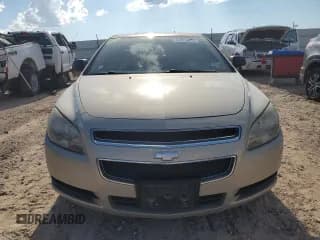 ✅ 2011 Chevrolet Malibu 1LS • VIN: 1G1ZB5E17BF277141 • Lot: 71677614. Listed on Copart with 89,588 mi. Free auction sales archive from the USA and detailed vehicle history report at DreamBid. Image 5.