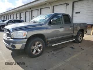 ✅ 2007 Dodge 1500 SLT • VIN: 1D7HU18257S135949 • Lot: 87294805. Wystawiony na Copart z przebiegiem 168 407 mil. Bezpłatny archiwum sprzedaży aukcyjnych z USA i szczegółowy raport historii pojazdu na DreamBid. Zdjęcie 1.