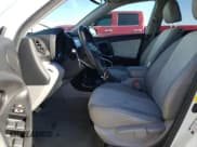 ✅ 2013 Toyota RAV4 • VIN: 2T3YL4DV9DW002242 • Лот: 87971525. Опубликован ранее на Copart с пробегом 71 116 миль. Бесплатный доступ к архиву аукционных продаж из США и подробный отчёт об истории автомобиля на DreamBid. Изображение 7.