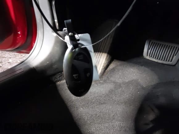 ✅ 2024 Hyundai Elantra SEL • VIN: KMHLM4DG6RU698759 • Lot: 41481310. Listed on IAAI with 9,739 mi. Free auction sales archive from the USA and detailed vehicle history report at DreamBid. Image 11.