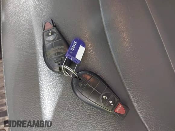 2015 Ram 1500 Express z VIN 1C6RR7FT9FS708212, wystawiony jako IAAI lot #42161725 z przebiegiem 240 892 mil mil oraz . Historia ofert i sprzedaży dostępna na DreamBid. Obrazek 11.