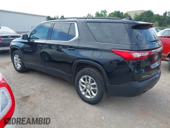 ✅ 2020 Chevrolet Traverse LT Cloth • VIN: 1GNERGKW7LJ294492 • Lot: 43209730. Wystawiony na IAAI z przebiegiem 81 921 mil. Bezpłatny archiwum sprzedaży aukcyjnych z USA i szczegółowy raport historii pojazdu na DreamBid. Zdjęcie 3.