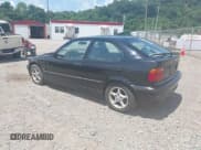 ✅ 1998 BMW 3 Series • VIN: WBACG7335WKC31285 • Lot: 42582921. Wystawiony na IAAI z przebiegiem 186 644 mil. Bezpłatny archiwum sprzedaży aukcyjnych z USA i szczegółowy raport historii pojazdu na DreamBid. Zdjęcie 3.