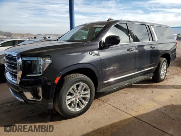 ✅ 2024 GMC Yukon XL SLT • VIN: 1GKS2GKD3RR391735 • Lot: 90132615. Listed on Copart with 17,221 mi. Free auction sales archive from the USA and detailed vehicle history report at DreamBid. Image 1.