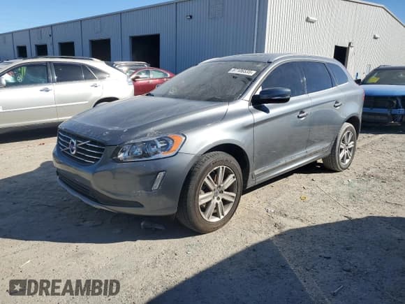 ✅ 2016 Volvo XC60 T6 Drive-E • VIN: YV449MDK8G2782327 • Lot: 87106535. Listed on Copart with 135,592 mi. Free auction sales archive from the USA and detailed vehicle history report at DreamBid. Image 1.