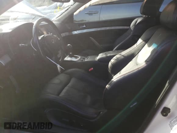 ✅ 2015 Infiniti Q60 S Limited • VIN: JN1CV6EK1FM870047 • Lot: 74995214. Listed on Copart with 115,416 mi. Free auction sales archive from the USA and detailed vehicle history report at DreamBid. Image 7.