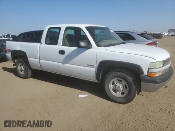 ✅ 2000 Chevrolet Silverado 1500 LS • VIN: 1GCEK19V9YE174071 • Лот: 69478544. Опубликован ранее на Copart с пробегом 197 084 миль. Бесплатный доступ к архиву аукционных продаж из США и подробный отчёт об истории автомобиля на DreamBid. Изображение 4.