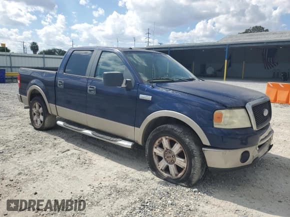 ✅ 2007 Ford F-150 XLT • VIN: 1FTPW12V87KA95062 • Lot: 89481715. Wystawiony na Copart z przebiegiem 218 450 mil. Bezpłatny archiwum sprzedaży aukcyjnych z USA i szczegółowy raport historii pojazdu na DreamBid. Zdjęcie 4.