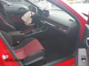 ✅ 2024 Honda Civic Si • VIN: 2HGFE1E51RH473471 • Lot: 42167221. Wystawiony na IAAI z przebiegiem 14 275 mil. Bezpłatny archiwum sprzedaży aukcyjnych z USA i szczegółowy raport historii pojazdu na DreamBid. Zdjęcie 5.