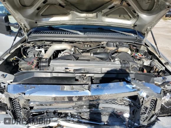 ✅ 2005 Ford F-350 XL • VIN: 1FTWX31P25EC99701 • Лот: 80155845. Опубликован ранее на Copart с пробегом 196 192 миль. Бесплатный доступ к архиву аукционных продаж из США и подробный отчёт об истории автомобиля на DreamBid. Изображение 11.