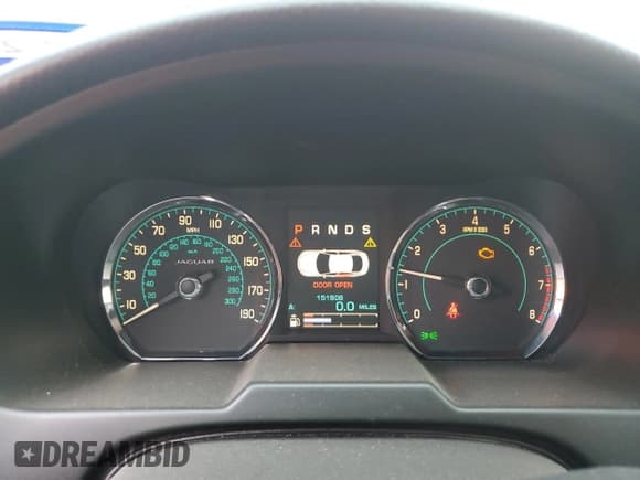 ✅ 2015 Jaguar XF T Premium • VIN: SAJWA0FS1FPU62729 • Лот: 85919185. Опубликован ранее на Copart с пробегом 151 908 миль. Бесплатный доступ к архиву аукционных продаж из США и подробный отчёт об истории автомобиля на DreamBid. Изображение 9.