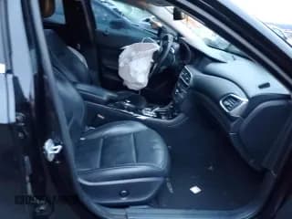 ✅ 2018 Infiniti QX30 Premium • VIN: SJKCH5CRXJA056226 • Лот: 64801032. Опубликован ранее на Copart с пробегом Не указан. Бесплатный доступ к архиву аукционных продаж из США и подробный отчёт об истории автомобиля на DreamBid. Изображение 5.