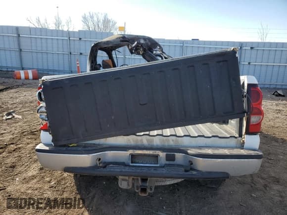 ✅ 2006 Chevrolet Silverado 1500 LT1 • VIN: 1GCEK14Z76Z135026 • Лот: 44262255. Опубликован ранее на Copart с пробегом Не указан. Бесплатный доступ к архиву аукционных продаж из США и подробный отчёт об истории автомобиля на DreamBid. Изображение 6.
