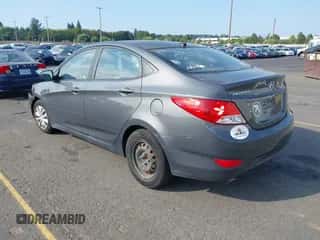 2013 Hyundai Accent GLS с VIN KMHCT4AE8DU300269, выставлен на аукционе IAAI как лот 43132198 с пробегом 151 812 миль миль и . История ставок и продаж доступна на DreamBid. Изображение 3.