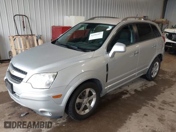 ✅ 2013 Chevrolet Captiva Sport LT • VIN: 3GNAL3EK2DS632530 • Lot: 42592417. Wystawiony na IAAI z przebiegiem 128 020 mil. Bezpłatny archiwum sprzedaży aukcyjnych z USA i szczegółowy raport historii pojazdu na DreamBid. Zdjęcie 2.
