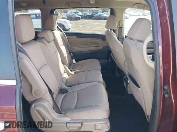 ✅ 2020 Honda Odyssey EX • VIN: 5FNRL6H50LB072159 • Lot: 43509950. Wystawiony na IAAI z przebiegiem 95 013 mil. Bezpłatny archiwum sprzedaży aukcyjnych z USA i szczegółowy raport historii pojazdu na DreamBid. Zdjęcie 8.