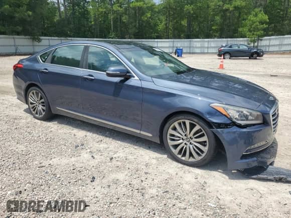 2015 Hyundai Genesis 5.0L with VIN KMHGN4JF1FU059842, listed as a Copart auction lot 53890334 with 84,182 mi miles and Salvage title. Bid and sale history available at DreamBid. Image 4.