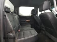 ✅ 2016 Chevrolet Silverado 2500HD LT • VIN: 1GC1KVEG6GF246432 • Lot: 81575543. Wystawiony na Copart z przebiegiem 138 060 mil. Bezpłatny archiwum sprzedaży aukcyjnych z USA i szczegółowy raport historii pojazdu na DreamBid. Zdjęcie 10.