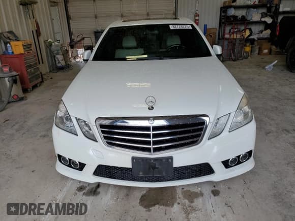 ✅ 2010 Mercedes-Benz E 350 Luxury • VIN: WDDHF5GB7AA066729 • Лот: 82726225. Опубликован ранее на Copart с пробегом 92 497 миль. Бесплатный доступ к архиву аукционных продаж из США и подробный отчёт об истории автомобиля на DreamBid. Изображение 5.