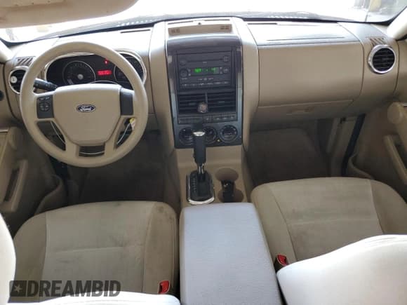 ✅ 2007 Ford Explorer XLT • VIN: 1FMEU73E27UB36476 • Lot: 58798215. Wystawiony na Copart z przebiegiem 145 310 mil. Bezpłatny archiwum sprzedaży aukcyjnych z USA i szczegółowy raport historii pojazdu na DreamBid. Zdjęcie 8.