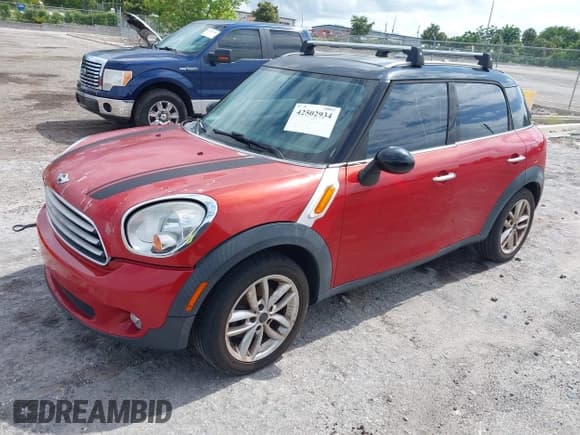✅ 2013 MINI Countryman • VIN: WMWZB3C55DWM31279 • Лот: 42502934. Опубликован ранее на IAAI с пробегом 247 792 миль. Бесплатный доступ к архиву аукционных продаж из США и подробный отчёт об истории автомобиля на DreamBid. Изображение 2.