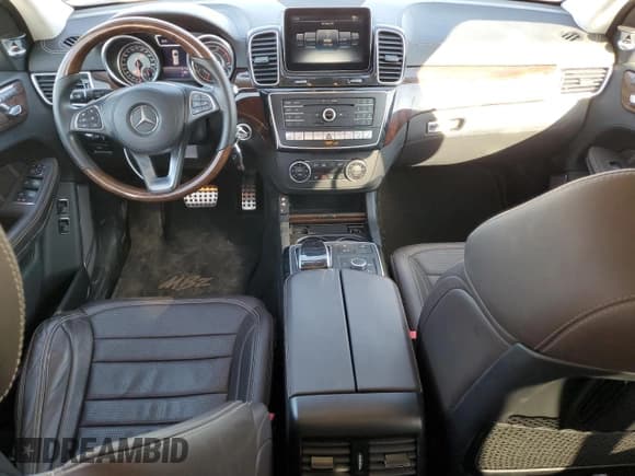 ✅ 2017 Mercedes-Benz GLS 63 AMG • VIN: 4JGDF7FE4HA928830 • Lot: 85007295. Wystawiony na Copart z przebiegiem 48 853 mil. Bezpłatny archiwum sprzedaży aukcyjnych z USA i szczegółowy raport historii pojazdu na DreamBid. Zdjęcie 8.